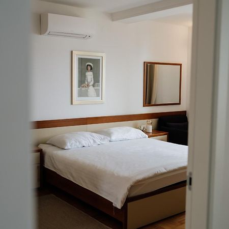 Apartmaji Punta Διαμέρισμα Veli Lošinj Εξωτερικό φωτογραφία